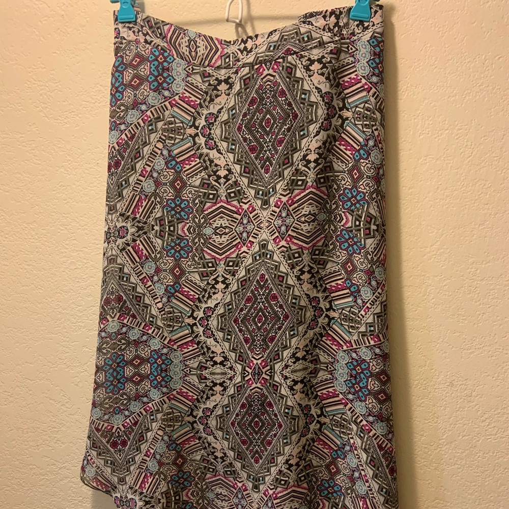 Maurice’s Size 1 spring skirt
